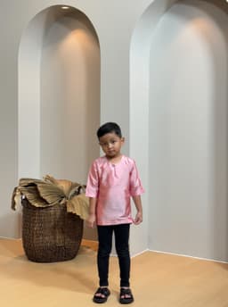 Kurta Tengku Kids - Light Pink - Image 1
