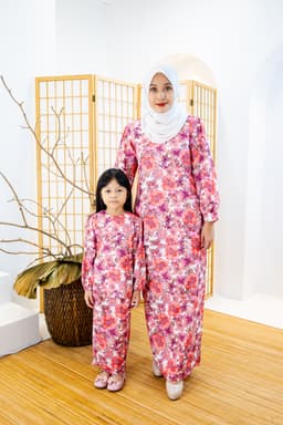 Kurung Aires Kids - Pink - Image 1