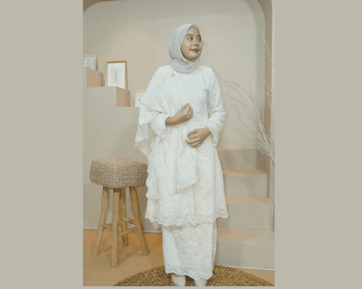 Kurung Quntom - Cream