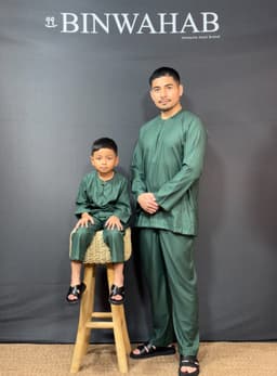 Baju Melayu Arjuna - Emerald Green - Image 1